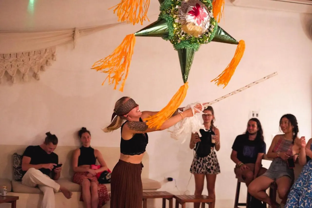 Freelance Hostel Tulum Guest house