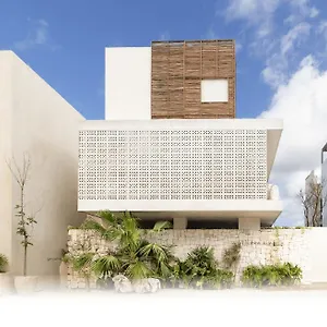 https://tierra-blanca-by-blanca.quintano-roohotels.com